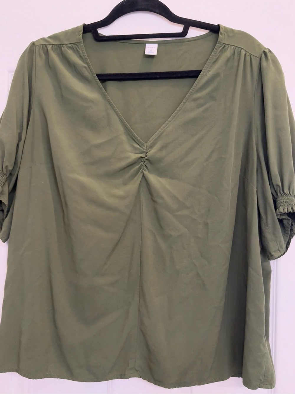 Old Navy Olive Green V-Neck Ruched Puff Sleeve Blouse